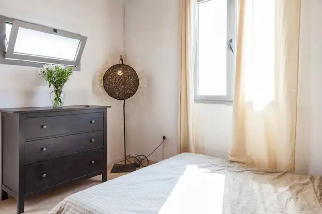 Big Big Terrace Kerem Cosy Apartamento Tel Aviv
